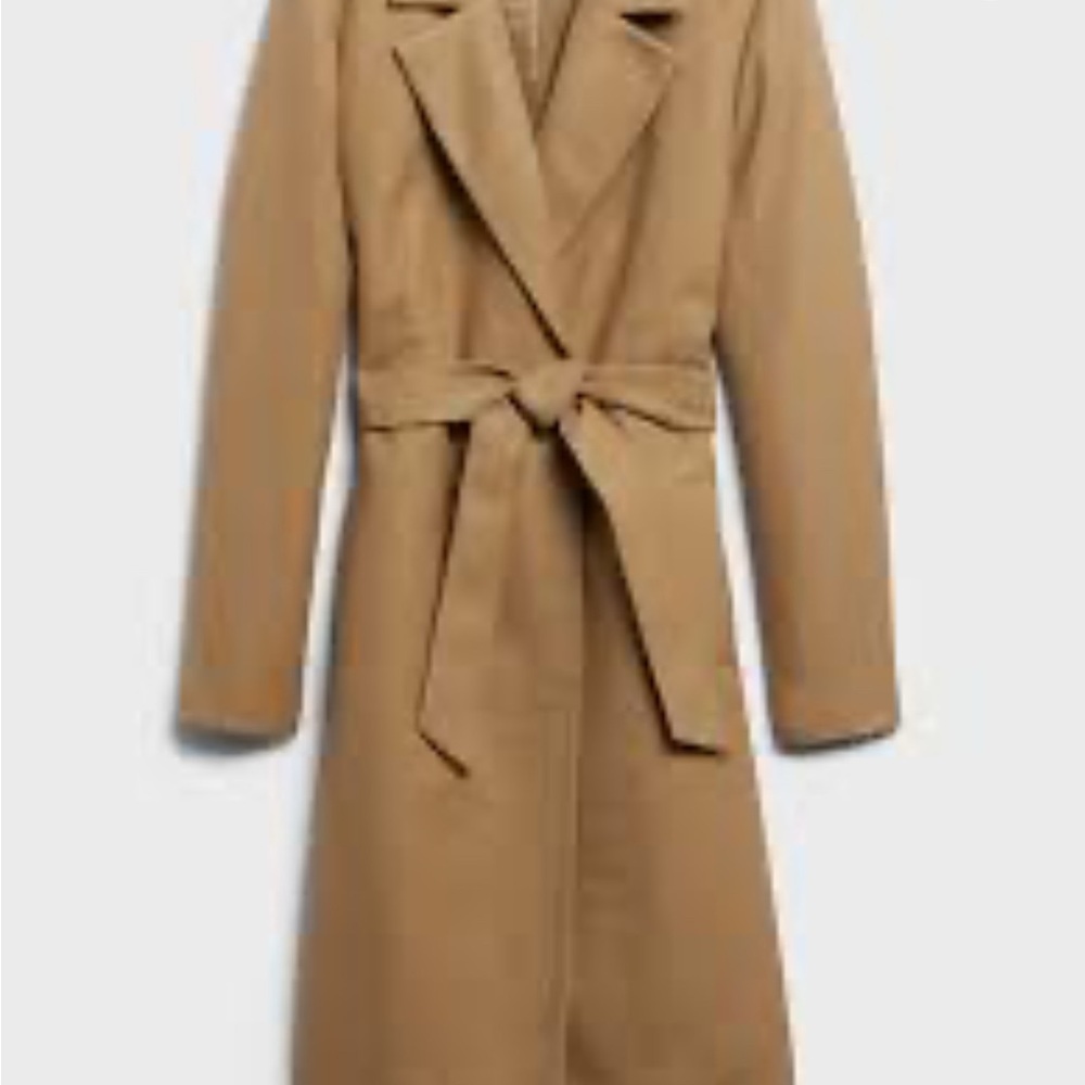 Banana Republic Women's Tan Belted Coat